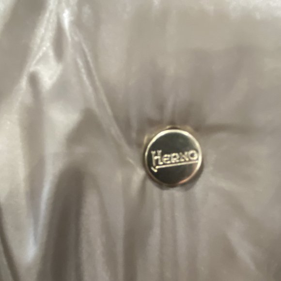 Herno Quilted Down Jacket Tortorachiaro Women's Size 50, NWOT - Picture 16 of 16